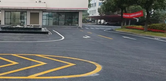 蘇州廠區(qū)怎么劃線？
