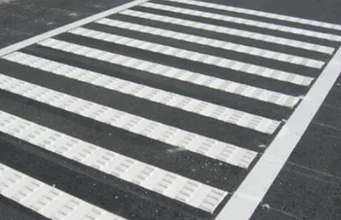 宿遷振蕩標(biāo)線多少錢(qián)一平方？提升交通安全