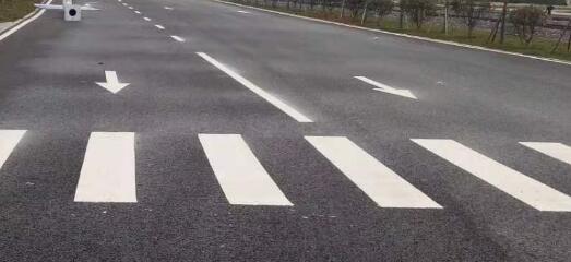 合肥廠區(qū)路面劃線成本揭秘，合肥市場的價格范圍與選擇建議